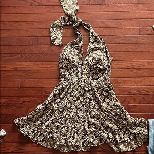 Streetwear Society Brown Daisy Halter Backless Dress
